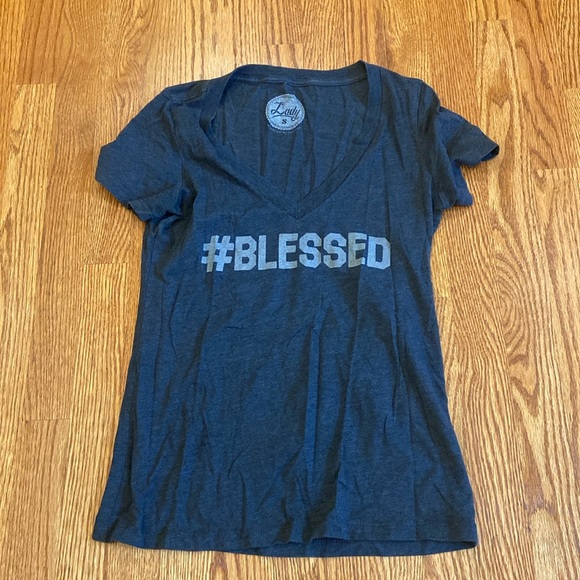 T-shirt - Picture 1 of 3